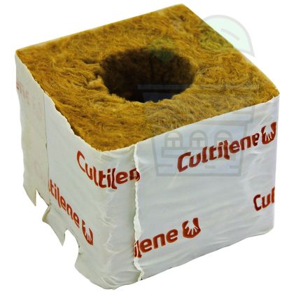 Cultilene rockwool block 7.5x7.5cm with large hole 1pc