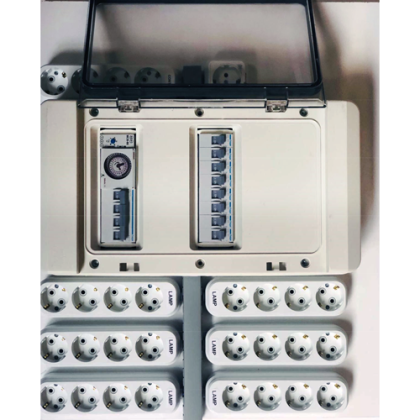 Hager Power Panel 48x600W - Разпределително табло (кутия) с таймер, 48 контакта + 3 за отопление, с 8 кръга